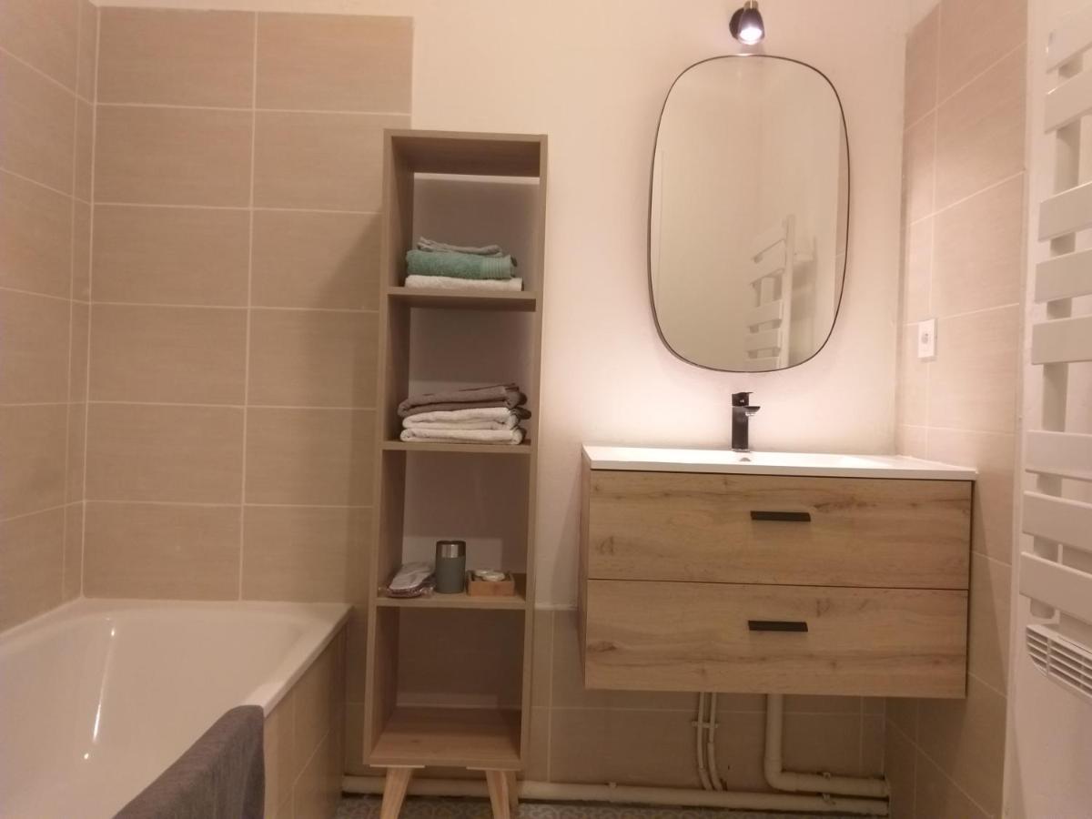 Le Savoie Appartement 2 Chambres 3 Couchages ,Balcon Et Parking Prive 벨가르드쉬르발세린 외부 사진