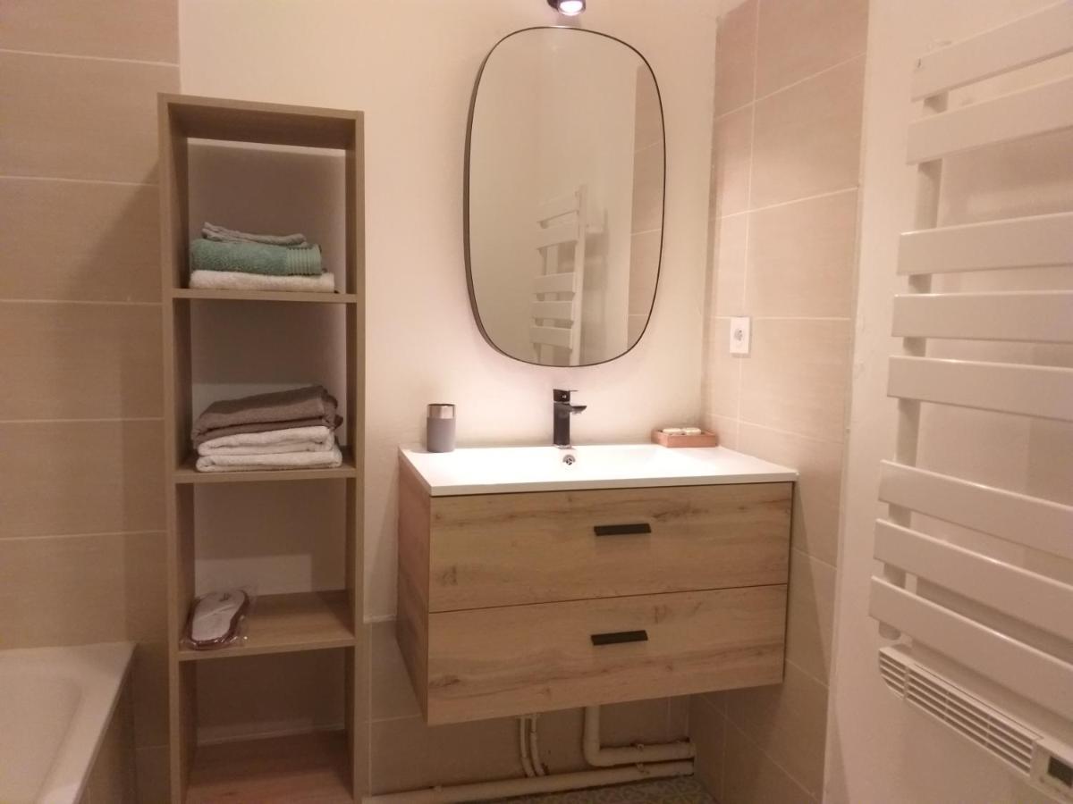 Le Savoie Appartement 2 Chambres 3 Couchages ,Balcon Et Parking Prive 벨가르드쉬르발세린 외부 사진